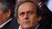 Platini bleibt gesperrt