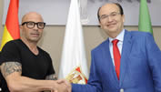 Sevilla stellt Sampaoli vor