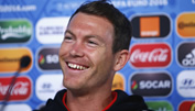 Lichtsteiner bedankt sich bei Staff & Ersatz