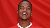 Carrillo wechselt zu Benfica