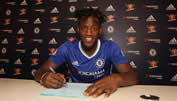 Fix: Batshuayi wechselt zu Chelsea