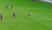 Däne macht es wie Schwede Zlatan