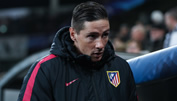 Fernando Torres bewusstlos nach schwerem Sturz