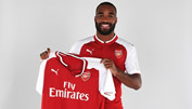 Torjäger Lacazette hat PSG abgesagt