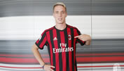Milan stellt Neuzugang Andrea Conti vor