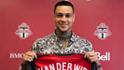 Van der Wiel unterschreibt beim FC Toronto
