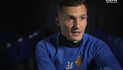 Taulant Xhaka holt sich Tipps vom Bruder
