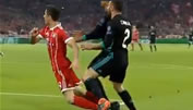 Sind dem FC Bayern 3 Penaltys verwehrt worden?