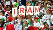 Iranische Fans machen Lärm vor Portugals Hotel