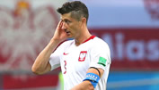 Polen-Kapitän Lewandowski attackiert sein Mitspieler
