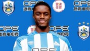 Huddersfield holt Diakhaby