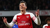 Özil spricht über Karriereende bei Arsenal