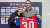FCB bestätigt den Transfer von Edon Zhegrova