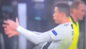 Ronaldo zeigt die Simeone-Geste