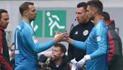 Muskelfaserriss bei Manuel Neuer