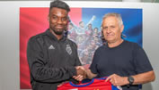 Aficmico Pululu verlängert beim FCB
