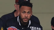 PSG-Sportdirektor Leonardo öffnet Türe für Neymar-Transfer