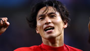 Takumi Minamino zum Medizintest in Liverpool