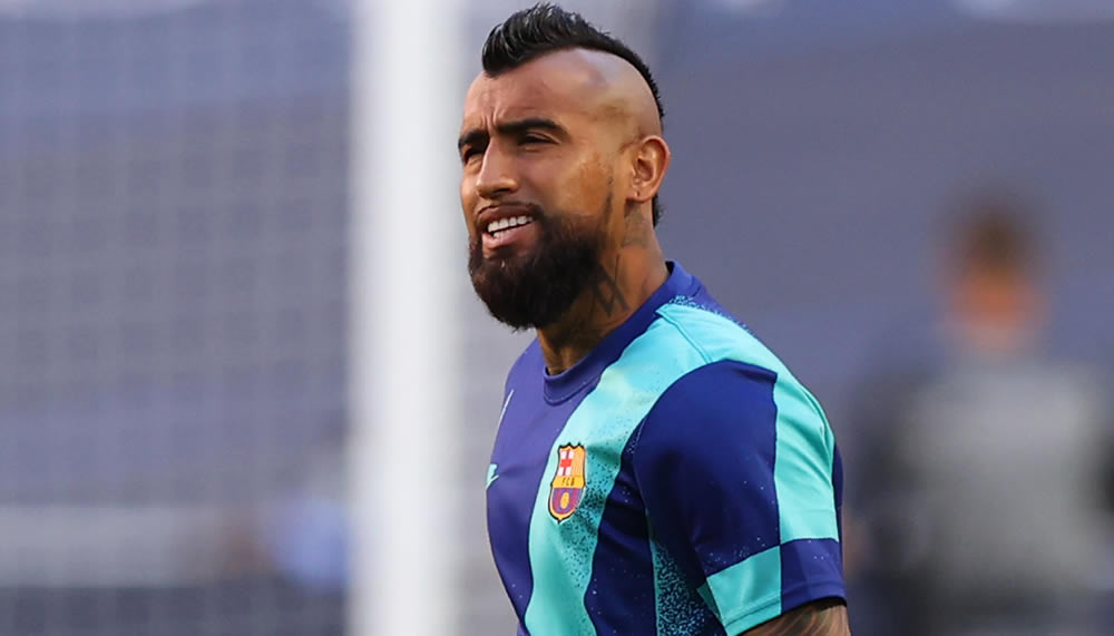 Arturo Vidal erscheint zum Medizintest bei Inter