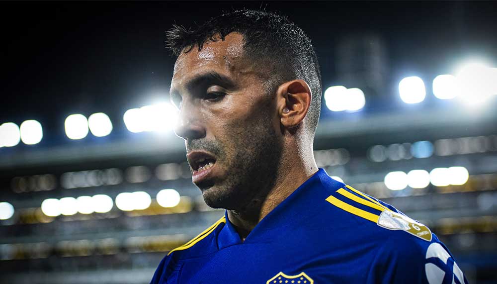 Carlos Tevez hängt Schuhe an den Nagel