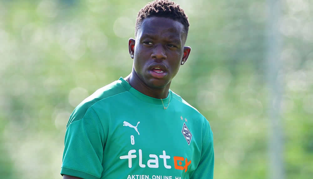 Denis Zakaria muss Training erneut vorzeitig abbrechen