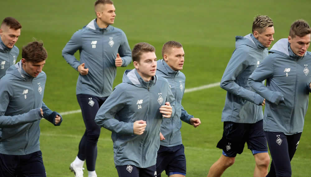 9 Corona-Fälle bei Dynamo Kiew vor Barça-Spiel