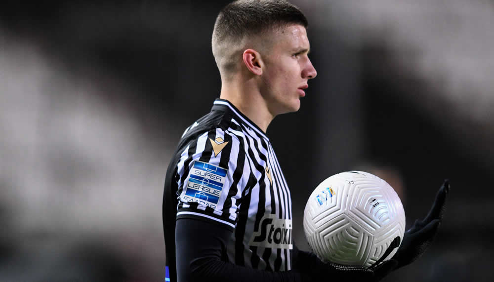 BVB & Gladbach im Duell um Supertalent Christos Tzolis