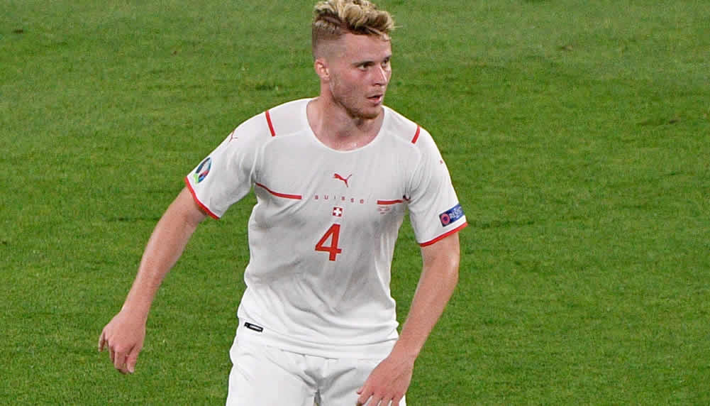 Nico Elvedi steht beim spanischen Meister auf der Shortlist