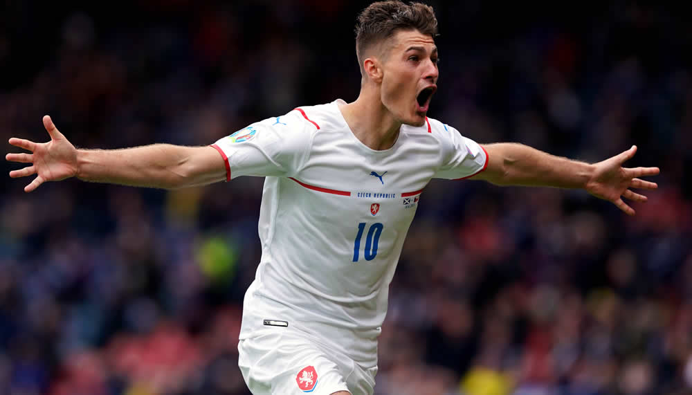 Schick-Traumtor an der EM: Die Daten zum Wahnsinns-Treffer