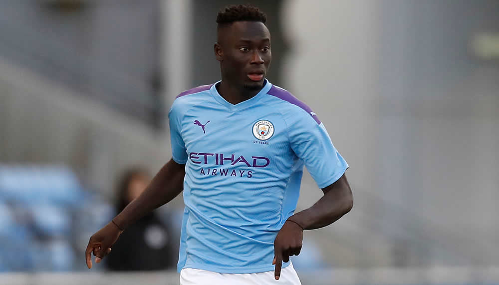 Barça findet neuen Rechtsverteidiger