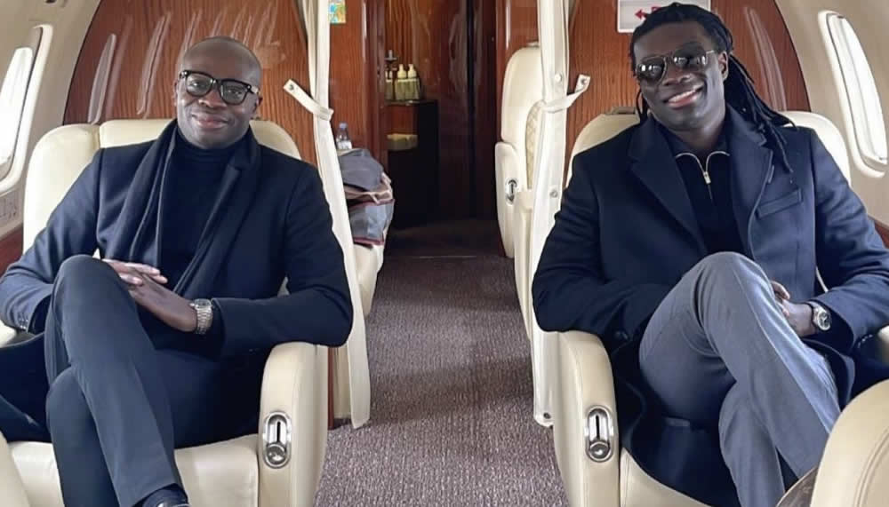 Bafétimbi Gomis ist auf dem Weg zu Galatasaray