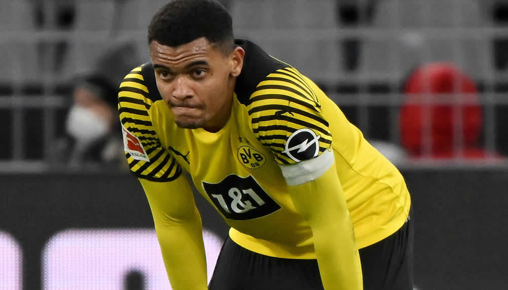 Bayern an Akanji dran