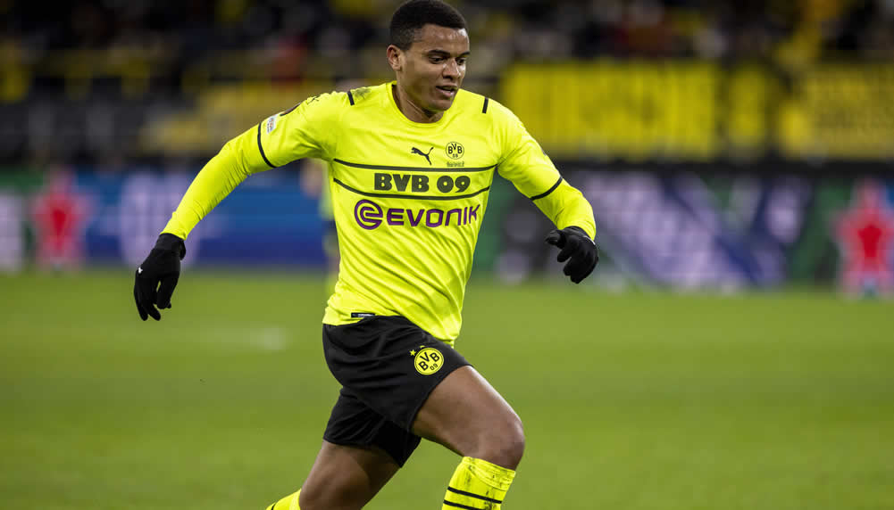 Manuel Akanji erhält Traumangebot von Lieblingsklub ManUtd