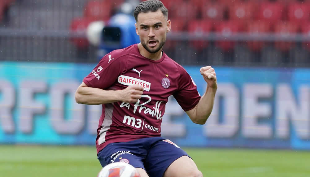 Servette-Stürmer Alex Schalk zieht es nach Japan