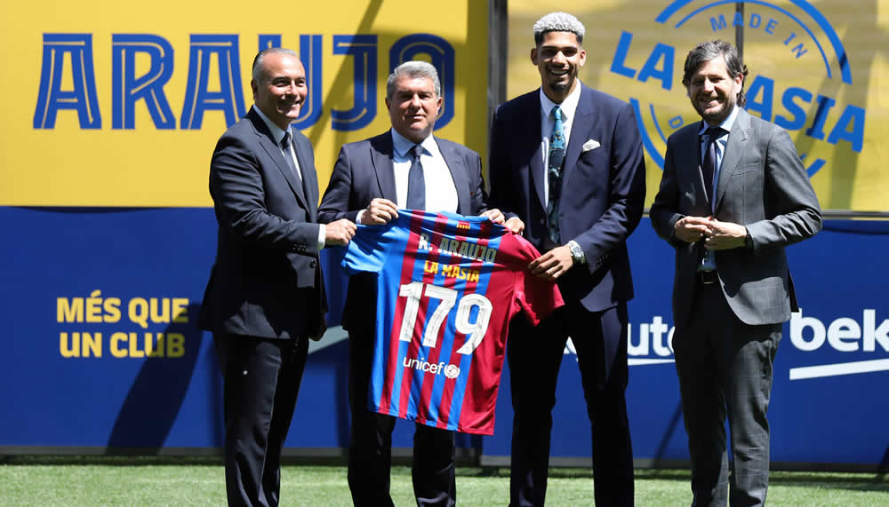 Ronald Araujo denkt schon an nächste Barça-Verlängerung