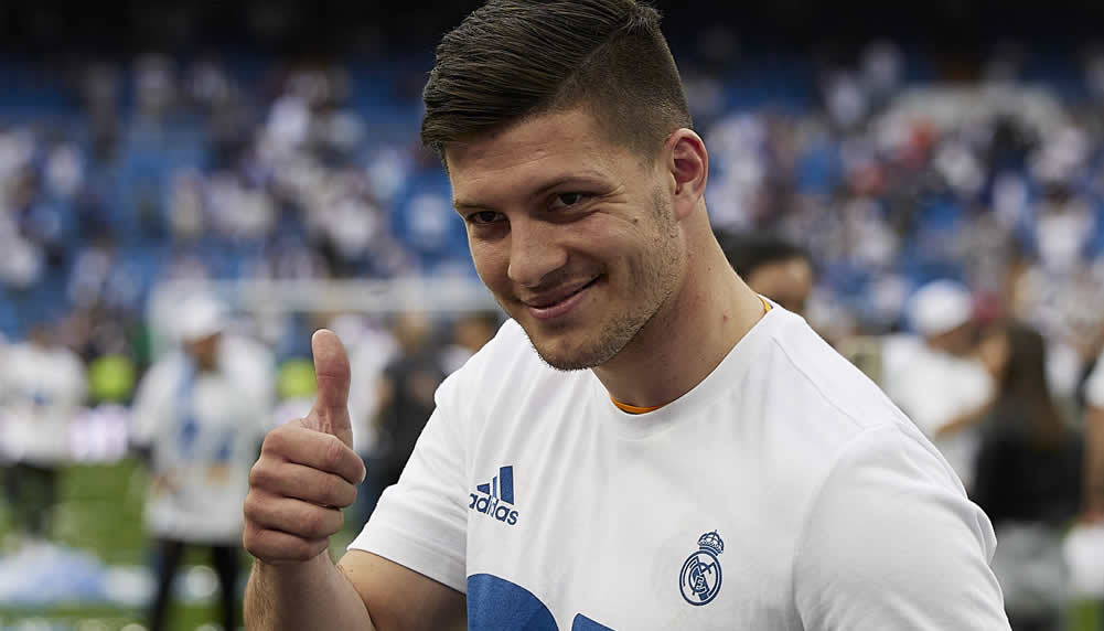 Real-Stürmer Luka Jovic bietet sich dem BVB an