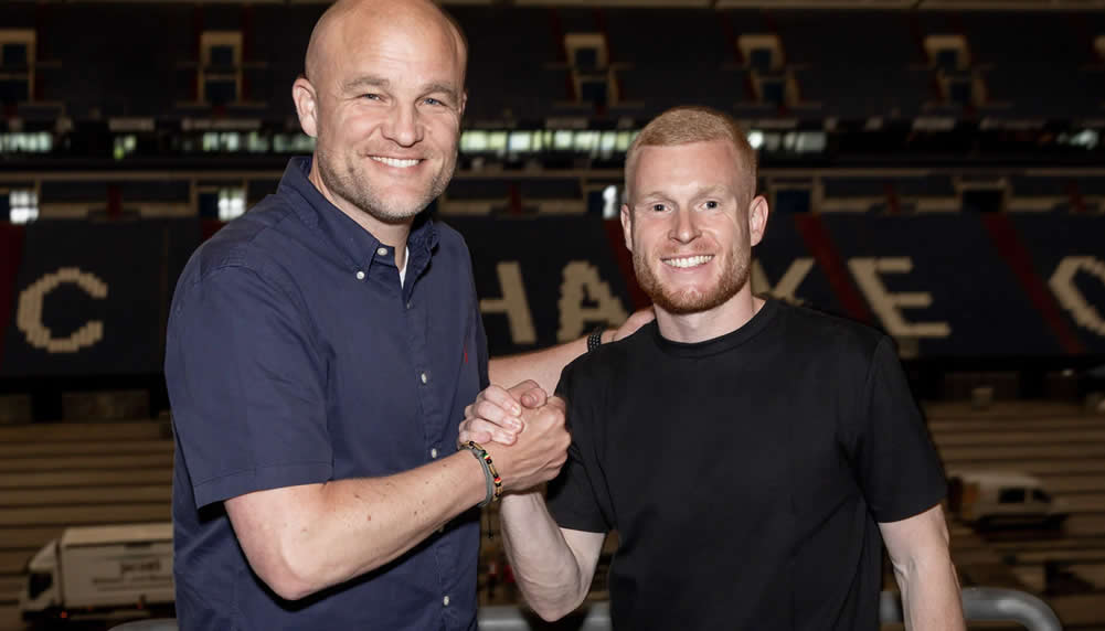 Schalke 04 stellt gleich zwei Neuzugänge vor