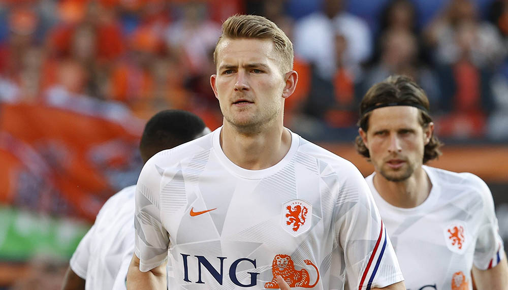 Manchester United steigt in den Transferpoker um de Ligt ein