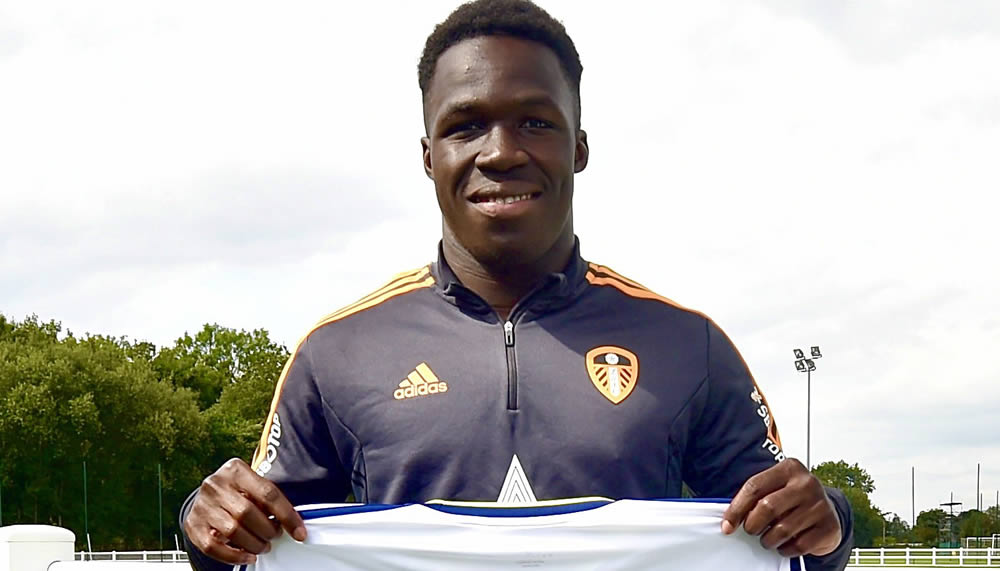 Auf der Insel angekommen: Leeds United stellt Willy Gnonto vor