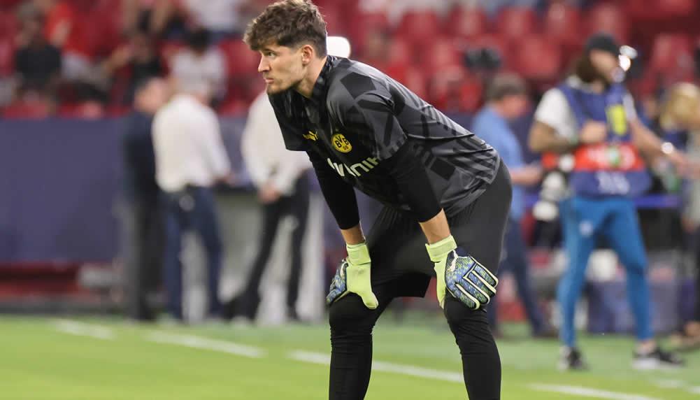 Gregor Kobel gegen die Bayern vielleicht doch nicht ready