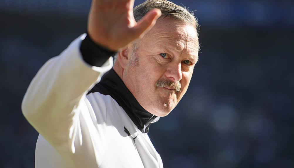 Gladbach-Sportdirektor Virkus spricht ehrlich über Abgänge von Bensebaini & Thuram