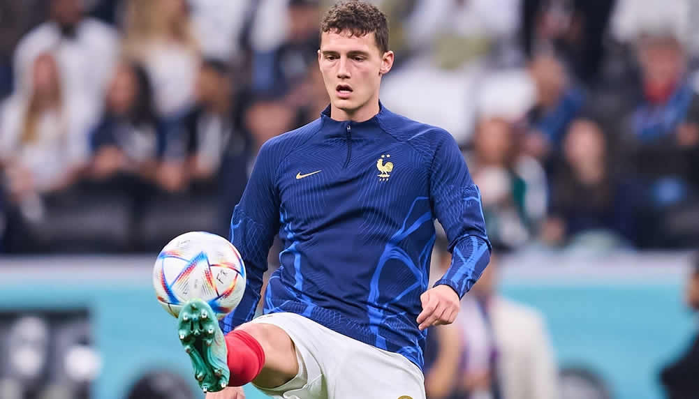 Pavard plant Abgang bei den Bayern – Verlängerung ausgeschlossen