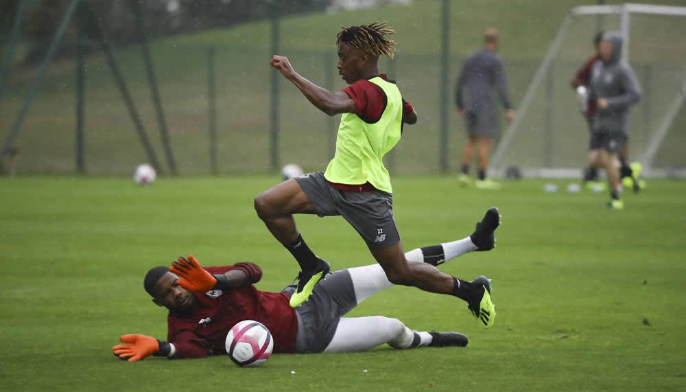 Trio aus der Super League verfolgt Teddy Okou