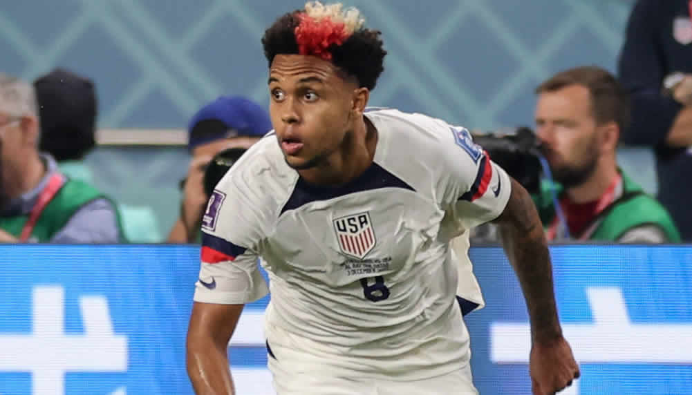 Juve stattet Weston McKennie mit einem Preisschild aus