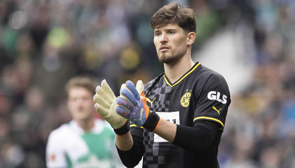 Gregor Kobel steht am Samstag wohl wieder im BVB-Tor
