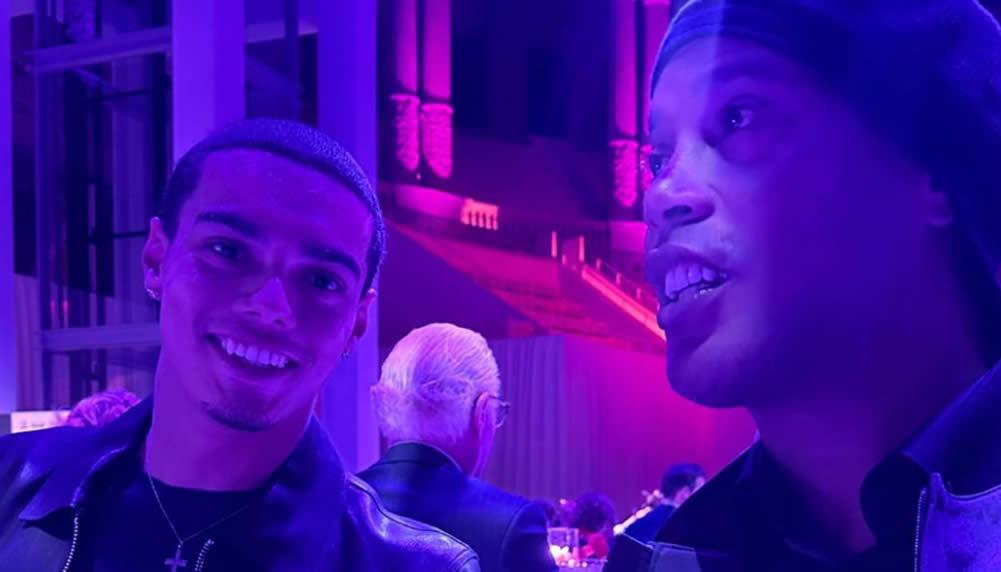 Ronaldinhos 17-jähriger Sohn wechselt zum FC Barcelona