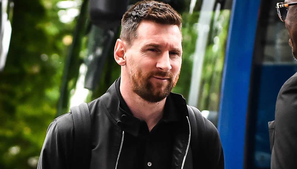 Lionel Messi lässt sich mit seiner Entscheidung Zeit