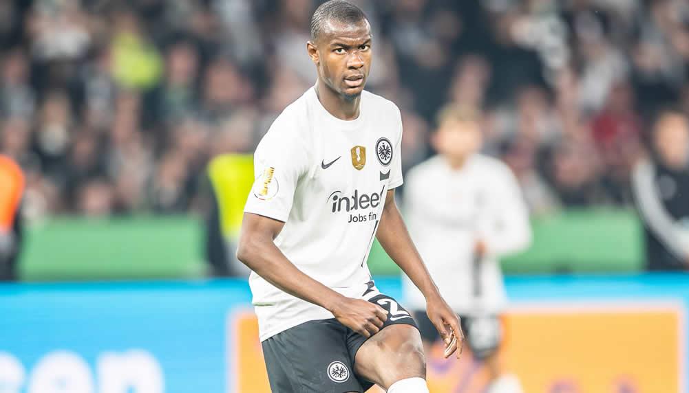 Eintracht-Verteidiger Evan N’Dicka unterschreibt in Rom