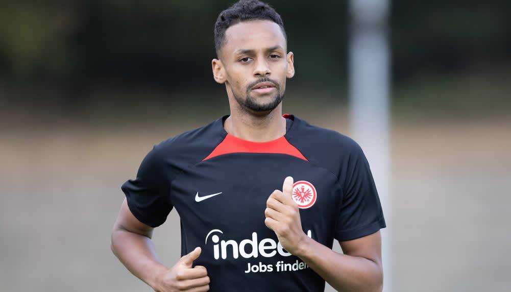 Djibril Sow steht vor der Unterschrift bei Lazio