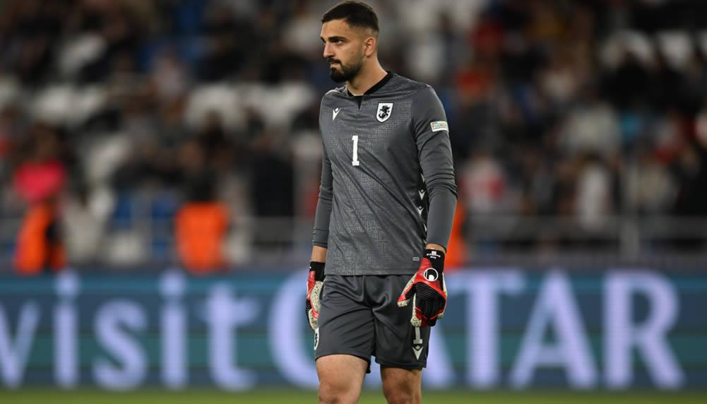 Giorgi Mamardashvili: Bayern hat einen weiteren Goalie auf dem Zettel